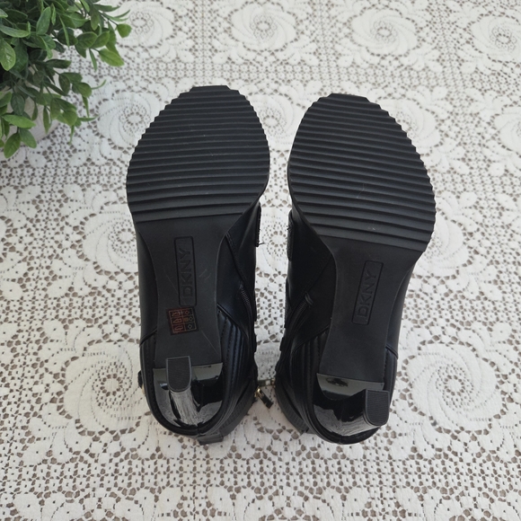 DKNY Blake Peep-Toe Strappy Heeled Booties - Picture 8 of 10